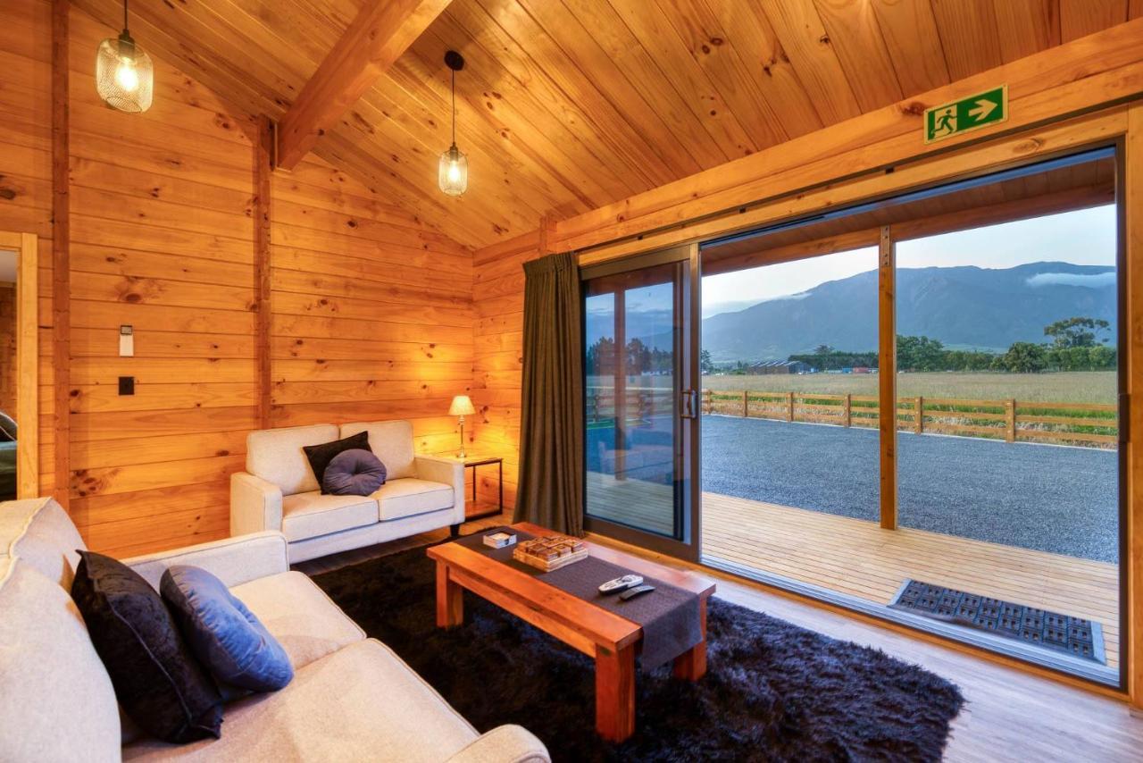 Deerbrooke Kaikoura Chalets - Chalet 1 Εξωτερικό φωτογραφία
