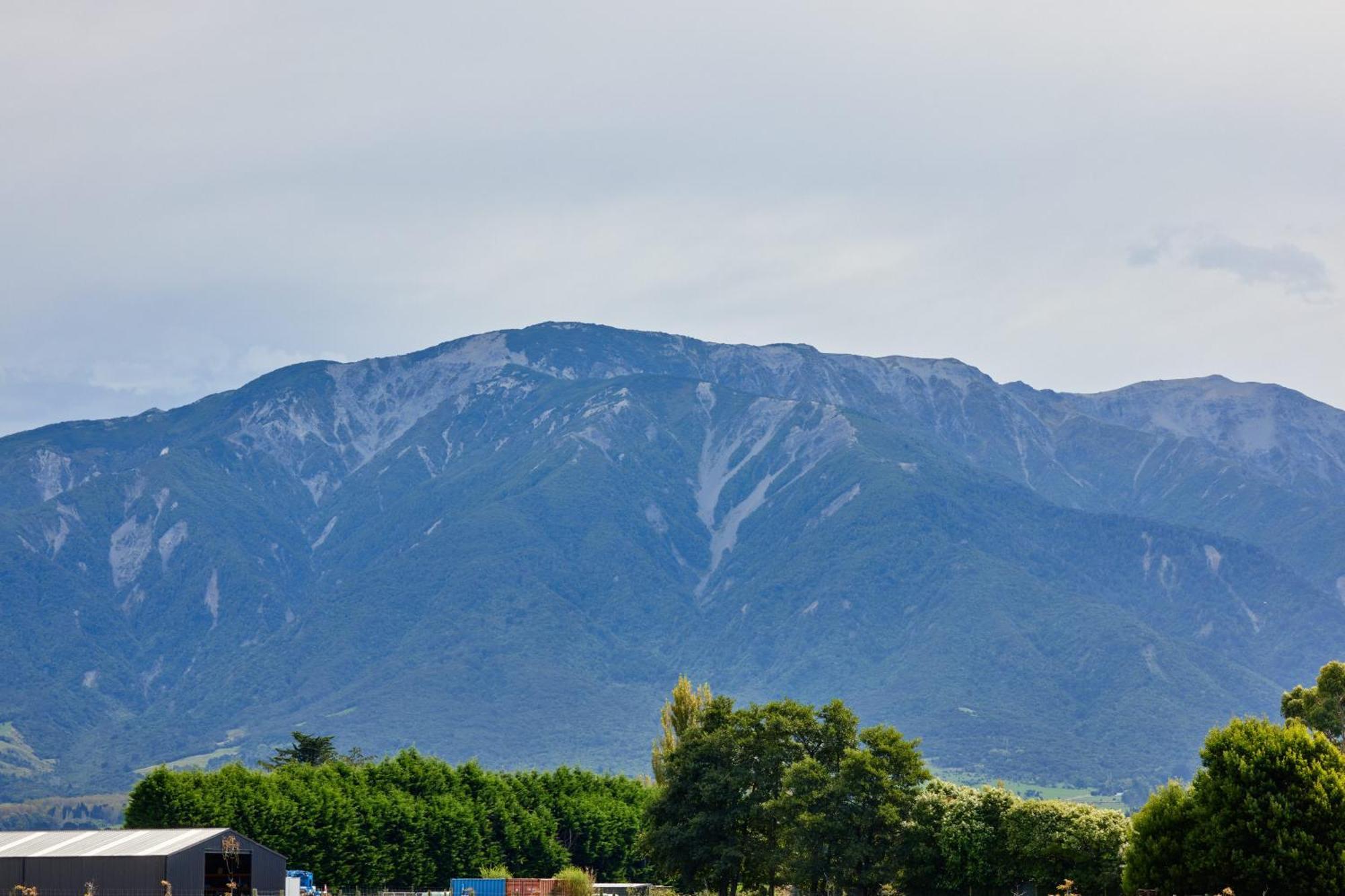 Deerbrooke Kaikoura Chalets - Chalet 1 Εξωτερικό φωτογραφία
